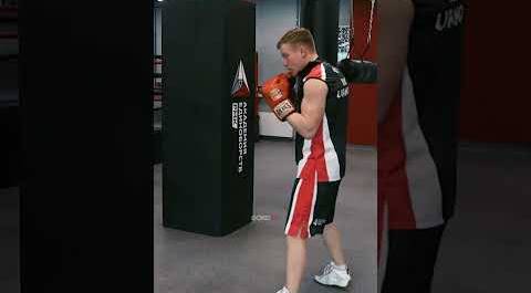 Марк Урванов показал, как правильно защищаться в боксе! #Урванов #бокс #top #актуально