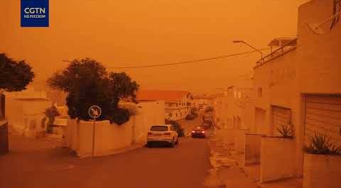 Необычная пыльная буря обрушилась на Испанию
