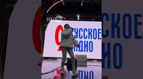 Ольга Серябкина зажигает под свой хит на ВДНХ #shorts