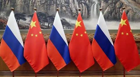 Си Цзиньпин поблагодарил Путина за поддержку Китая