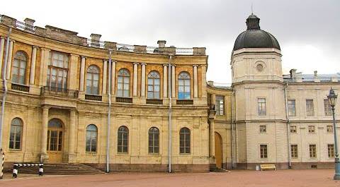 В Гатчинском дворце завершили реставрацию Арсенального и Кухонного каре