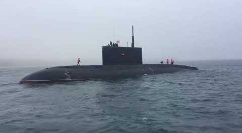 Pacific Fleet submarines launch Kalibr cruise missiles at mock enemy ships