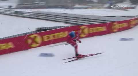 Большунов взял серебро на «Тур де Ски». Он уступил лидеру 19 секунд