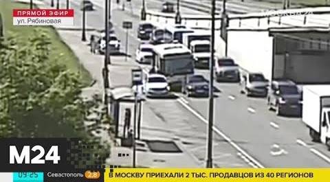 "Утро": автобус и легковой автомобиль столкнулись на западе столицы - Москва 24