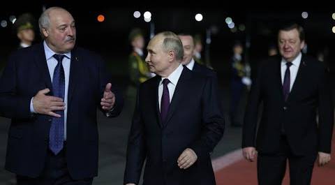 Путин прибыл в Минск с двухдневным официальным визитом