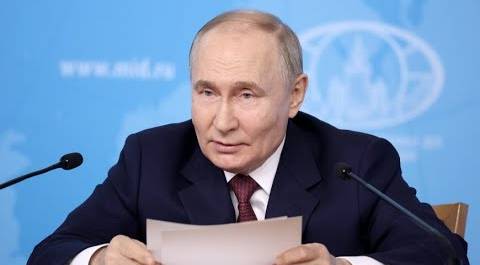 Путин: Россия будет содействовать включению новых стран БРИКС в рабочие структуры организации
