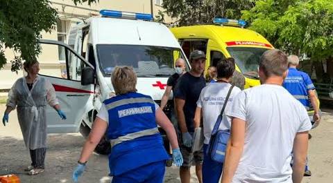 Бригада медиков прибыла в Севастополь по распоряжению Путина