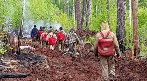 Очаги огня в Сибири локализуют с помощью взрывов