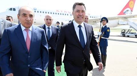 Садыр Жапаров прибыл в Азербайджан с рабочим визитом