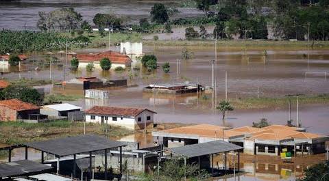 Больше 90 человек погибли при наводнении в Бразилии