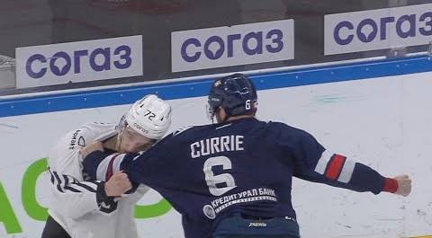 KHL Fight: Currie VS Telegin
