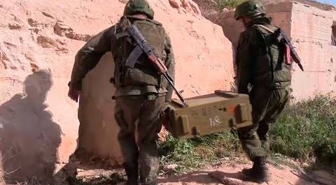 Российские саперы уничтожили подземную крепость террористов в сирийском Идлибе