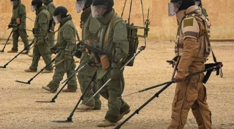 В Пальмире прошли учения сирийской армии под руководством инструкторов из России