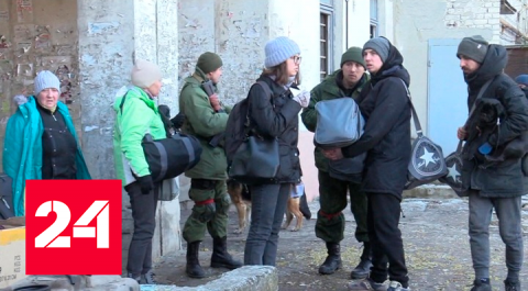За сутки в Россию выехали 13 тысяч беженцев с Украины и из Донбасса - Россия 24