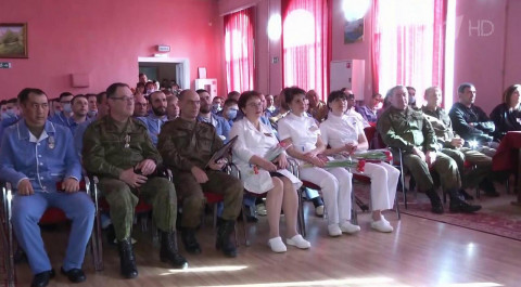 В Ростове-на-Дону наградили орденами и медалями те...специальной военной операции по защите Донбасса