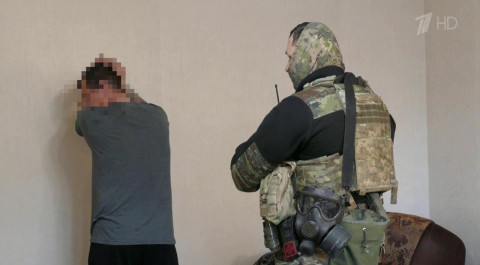 Житель Крыма, подозреваемый в связях с украинскими...тован по решению суда в Симферополе на 2 месяца