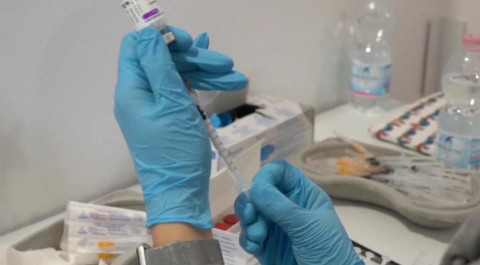 В Европе все новые государства вводят ограничения на вакцинацию препаратом "АстраЗенека"