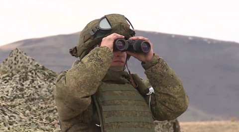 В регионах России продолжаются масштабные военные учения